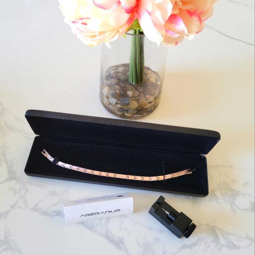 AURA Geranium Bracelet